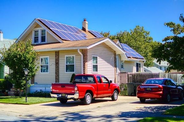 Comment obtenir une aide pour l'installation de panneaux photovoltaïques Panosolaire en France ?