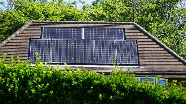 Quand faut-il faire réviser son installation solaire ?